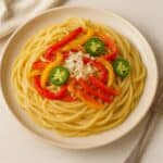 Spaghetti ai peperoni misti